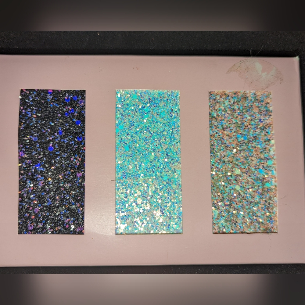 Clinique Twinkle Trio for eyes and cheeks limited edition NWOT